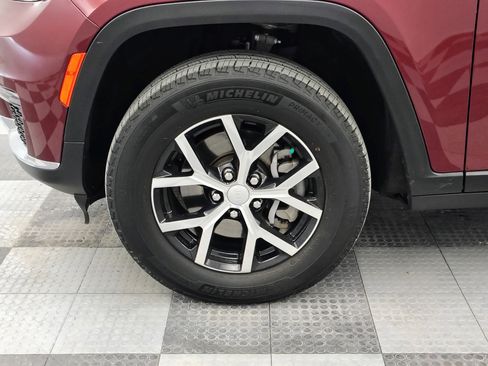 Used 2023 Jeep Grand Cherokee L Limited w/ Trailer Tow Group (B) image 15