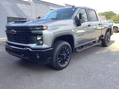 New 2025 Chevrolet Silverado 2500 Custom w/ Custom Value Package