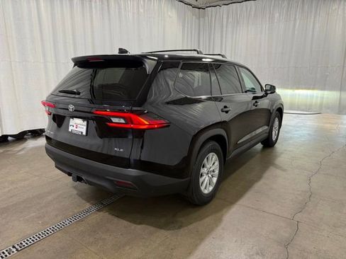 New 2026 Toyota Grand Highlander AWD Hybrid image 3