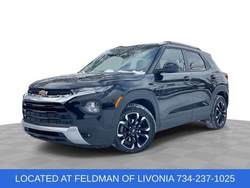 Certified 2021 Chevrolet TrailBlazer LT w/ Sun and Liftgate Package image 1