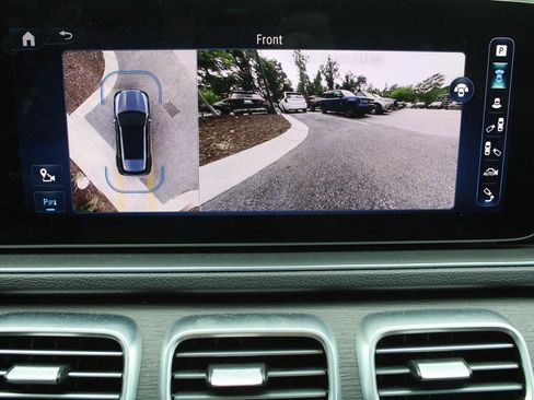 Used 2024 Mercedes-Benz GLE 350 4MATIC image 55