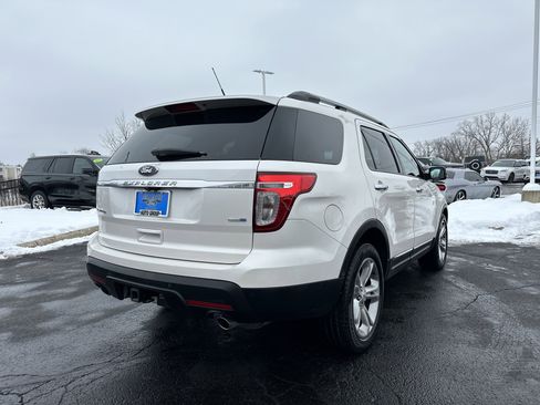 Used 2015 Ford Explorer Limited w/ Equipment Group 302A image 3