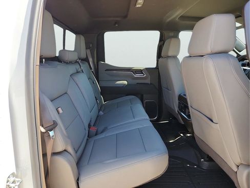 New 2026 GMC Sierra 1500 SLT AWD/4WD image 19