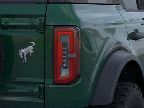 New 2025 Ford Bronco Badlands image 25