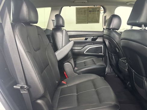 Used 2022 Kia Telluride EX w/ EX Premium Package image 28