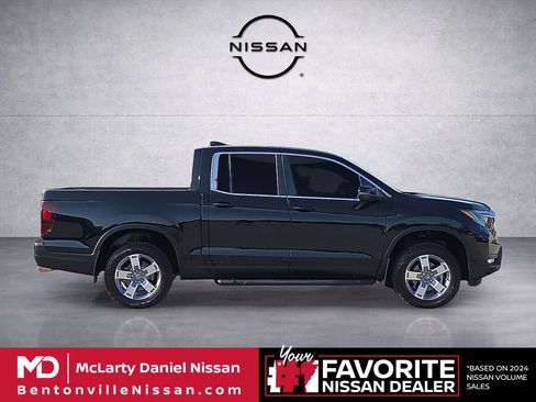 Used 2025 Honda Ridgeline RTL image 6