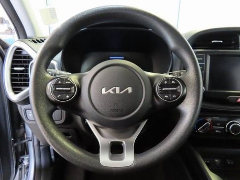 Used 2024 Kia Soul LX w/ Option Group 015 FWD image 8