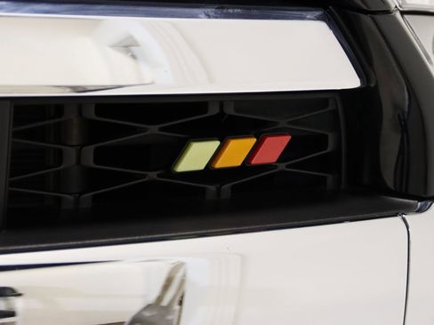 Used 2021 Toyota 4Runner Limited image 21