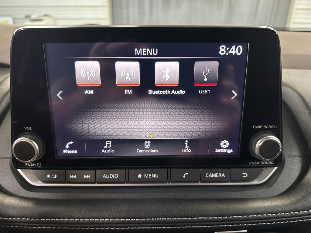 Used 2023 Nissan Rogue S AWD/4WD image 11