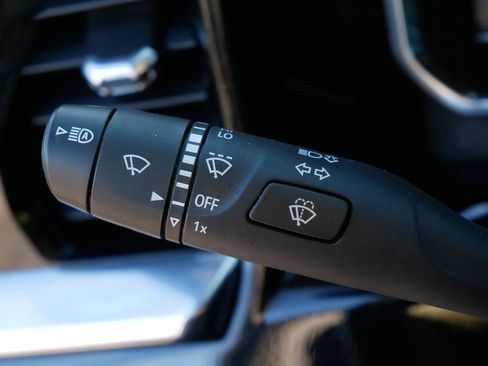 Used 2023 Chevrolet Silverado 1500 RST image 26