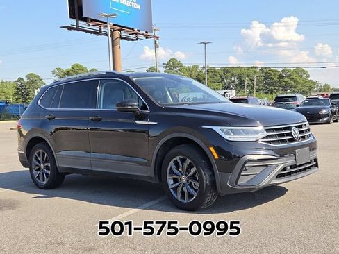 Used 2023 Volkswagen Tiguan SE AWD/4WD image 5