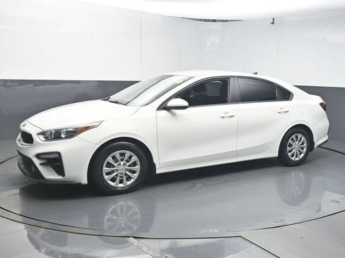 Used 2020 Kia Forte Sedan FWD image 4