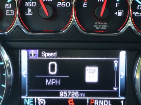 Used 2018 Chevrolet Silverado 2500 High Country w/ Duramax Plus Package AWD/4WD image 37