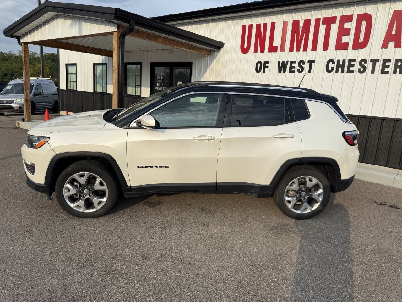 Used 2021 Jeep Compass Limited w/ Sun and Sound Group AWD/4WD image 12