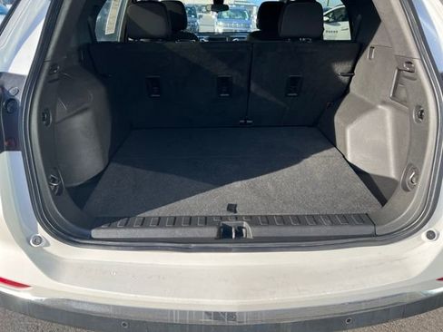 Used 2021 Chevrolet Equinox LT image 17
