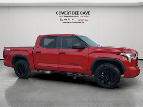 Used 2022 Toyota Tundra SR5 image 12