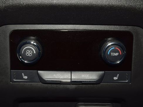 Used 2025 Chevrolet Traverse High Country image 44