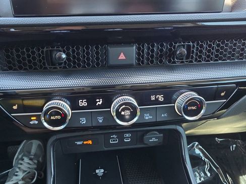 Used 2025 Honda CR-V EX-L image 18