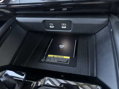 Used 2024 Honda Accord Touring image 26