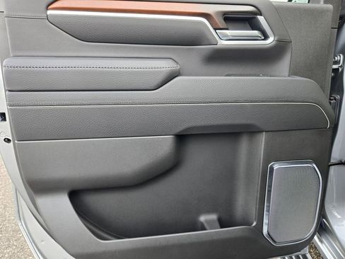 New 2025 GMC Sierra 2500 Denali w/ Denali Reserve Package image 42