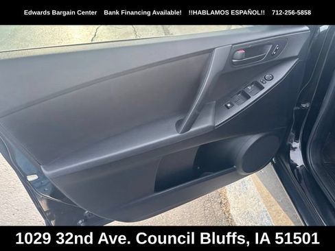 Used 2011 MAZDA MAZDA3 i Sport FWD image 12