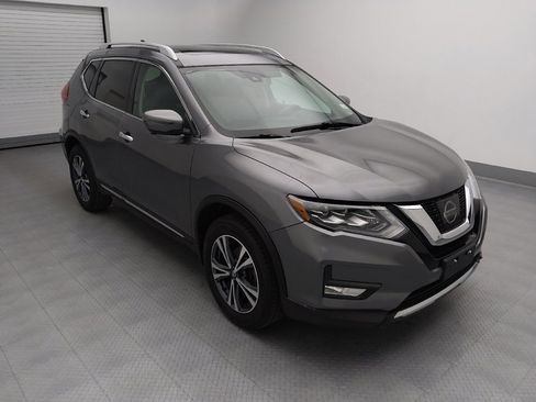 Used 2017 Nissan Rogue SL w/ SL Premium Package image 13