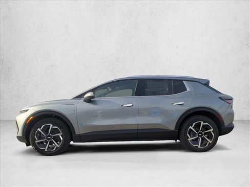 New 2026 Chevrolet Equinox EV LT AWD/4WD image 5