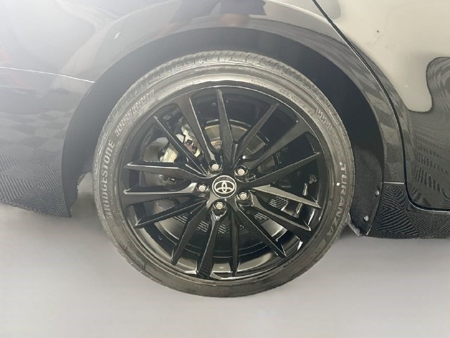 Used 2023 Toyota Camry XSE FWD image 32