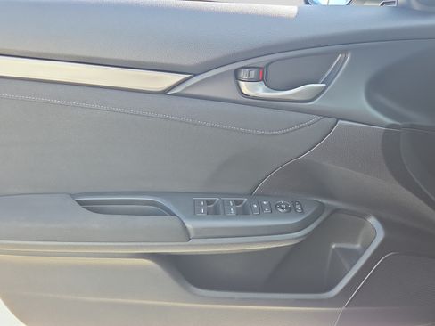 Used 2021 Honda Civic EX image 38