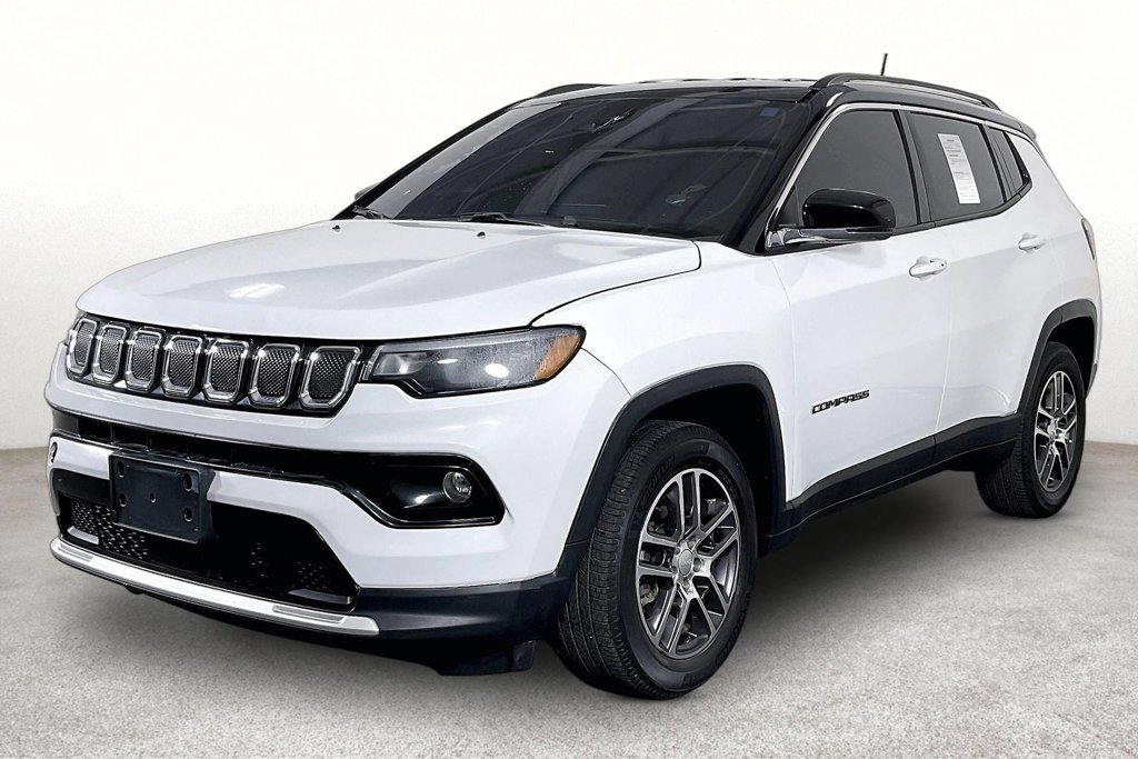 Used 2022 Jeep Compass Limited AWD/4WD image 14