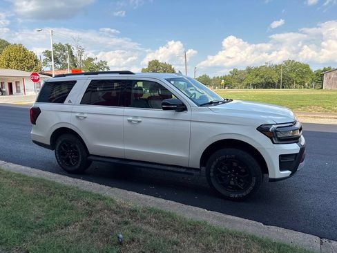 Used 2024 Ford Expedition Timberline AWD/4WD image 7