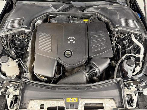 Used 2022 Mercedes-Benz C 300 Sedan image 11