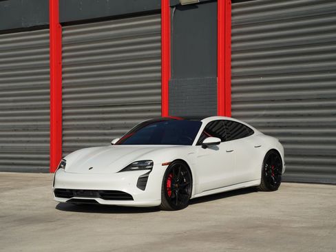 Used 2020 Porsche Taycan 4S w/ Premium Package image 1