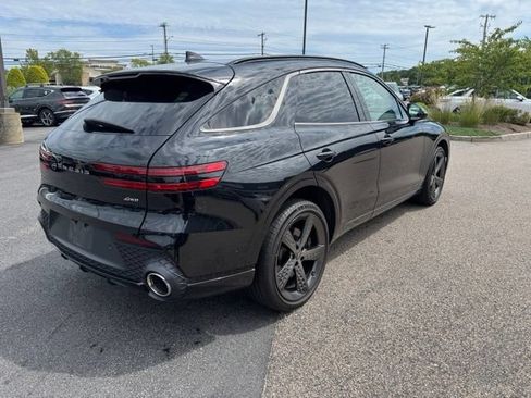 Used 2023 Genesis GV70 2.5T w/ Sport Prestige Package AWD/4WD image 12