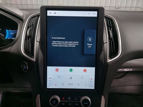 Used 2024 Ford Edge SEL image 43