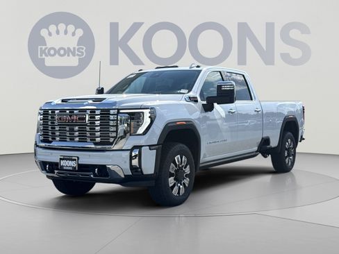 New 2026 GMC Sierra 3500 Denali w/ Denali Reserve Package AWD/4WD image 1