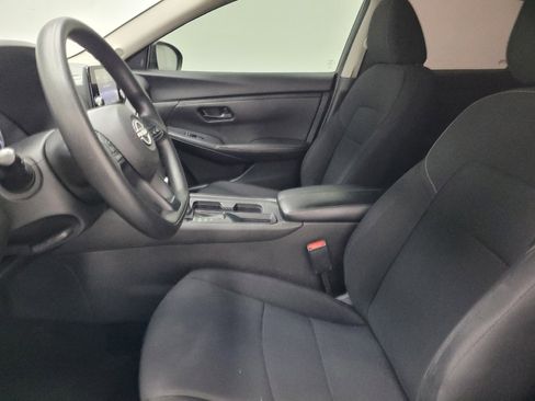 Used 2024 Nissan Sentra S FWD image 17