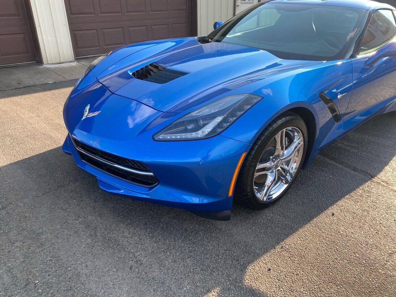Used 2016 Chevrolet Corvette Stingray Coupe RWD image 12