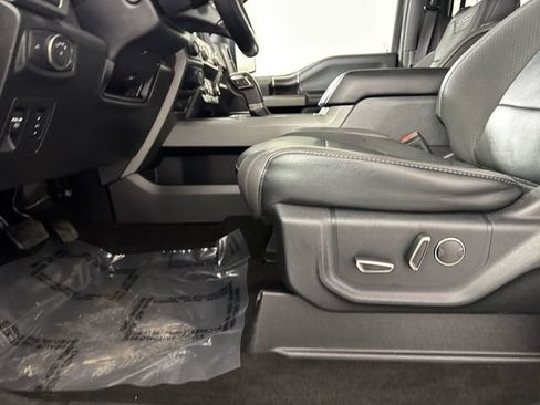 Used 2019 Ford F150 Raptor w/ Equipment Group 802A Luxury image 22