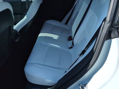 Used 2022 Tesla Model 3 Performance image 24