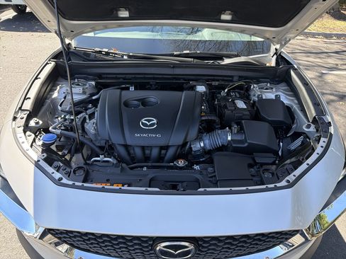 Used 2022 MAZDA CX-30 AWD 2.5 S w/ Select Package image 32