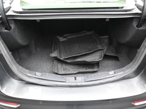 Used 2020 Ford Fusion SEL image 32