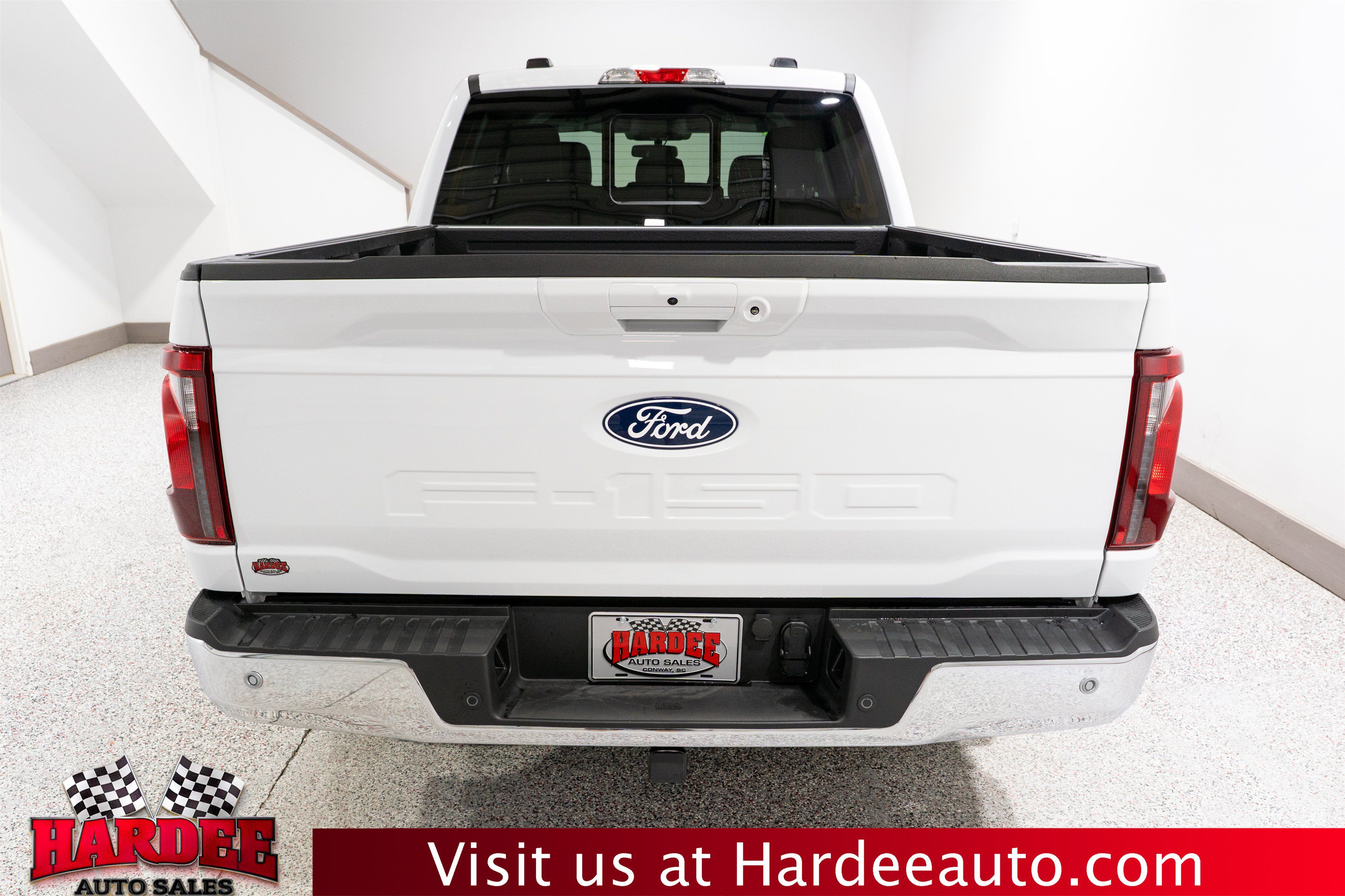 Used 2025 Ford F150 XLT w/ Equipment Group 302A MID RWD image 4