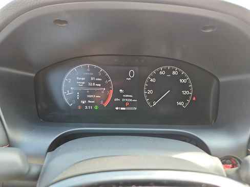 Used 2024 Honda HR-V Sport image 18