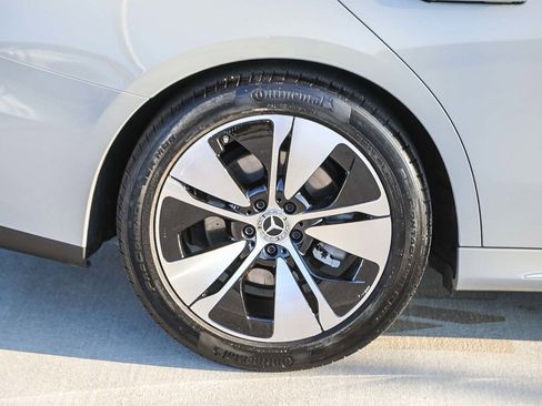 Used 2025 Mercedes-Benz E 350 Sedan image 11