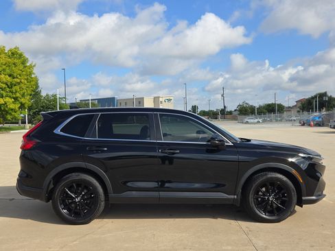 Certified 2024 Honda CR-V EX-L image 2