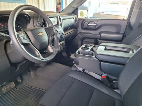 Used 2025 Chevrolet Silverado 1500 Custom w/ LPO, Dark Essentials Package AWD/4WD image 11