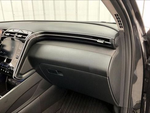 Certified 2023 Hyundai Tucson SEL w/ Convenience Package AWD/4WD image 18
