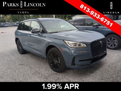 Used 2023 Lincoln Corsair Reserve w/ Equipment Group 201A FWD image 5