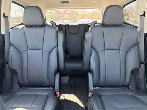 New 2026 Subaru Ascent Limited image 34